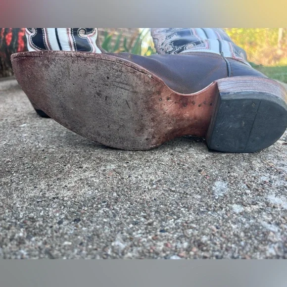 Ariat Alameda Cowboy Boots. Size 8.5 - Picture 8 of 13